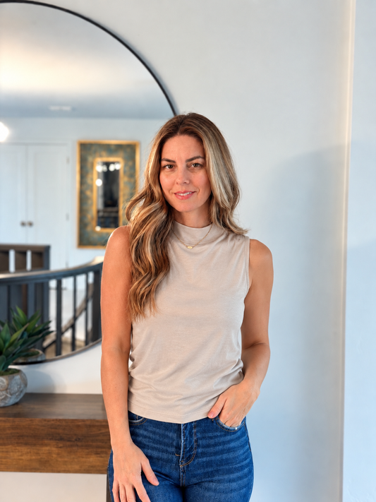 The Lily Top