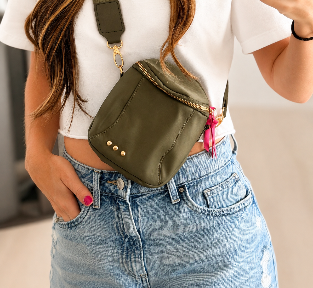Ellie Crossbody